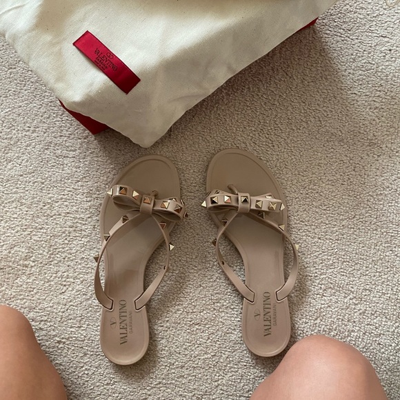 Valentino Shoes - Valentino Rubber Rockstud Thong Sandals